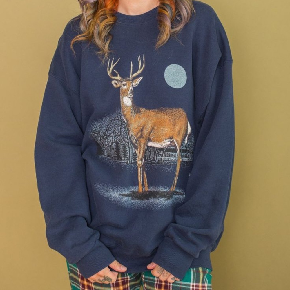 Vintage 90’s Women’s Deer Crewneck Sweatshirt